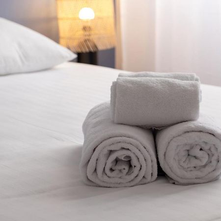 Le Normand- Appartement Neuf, 3 Chambres, Terrasse Rennes Eksteriør billede